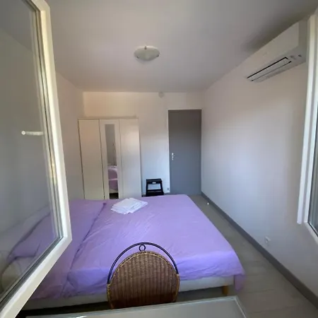 Hillside With 100 Sqm Private Garden