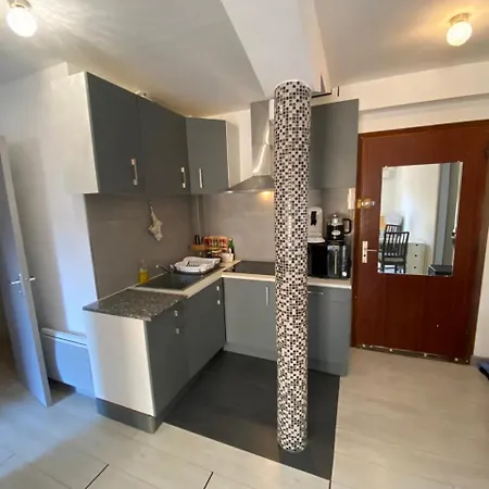 Hillside With 100 Sqm Private Garden