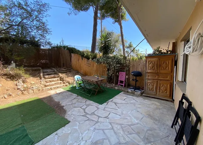 Hillside With 100 Sqm Private Garden *