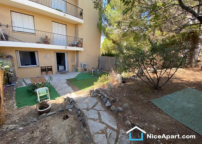 Hillside With 100 Sqm Private Garden *