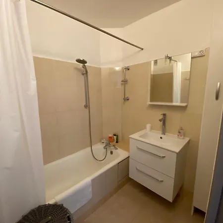 Hillside With 100 Sqm Private Garden *